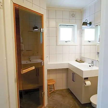 Kinsarvik מלון