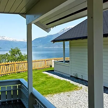 Kinsarvik *